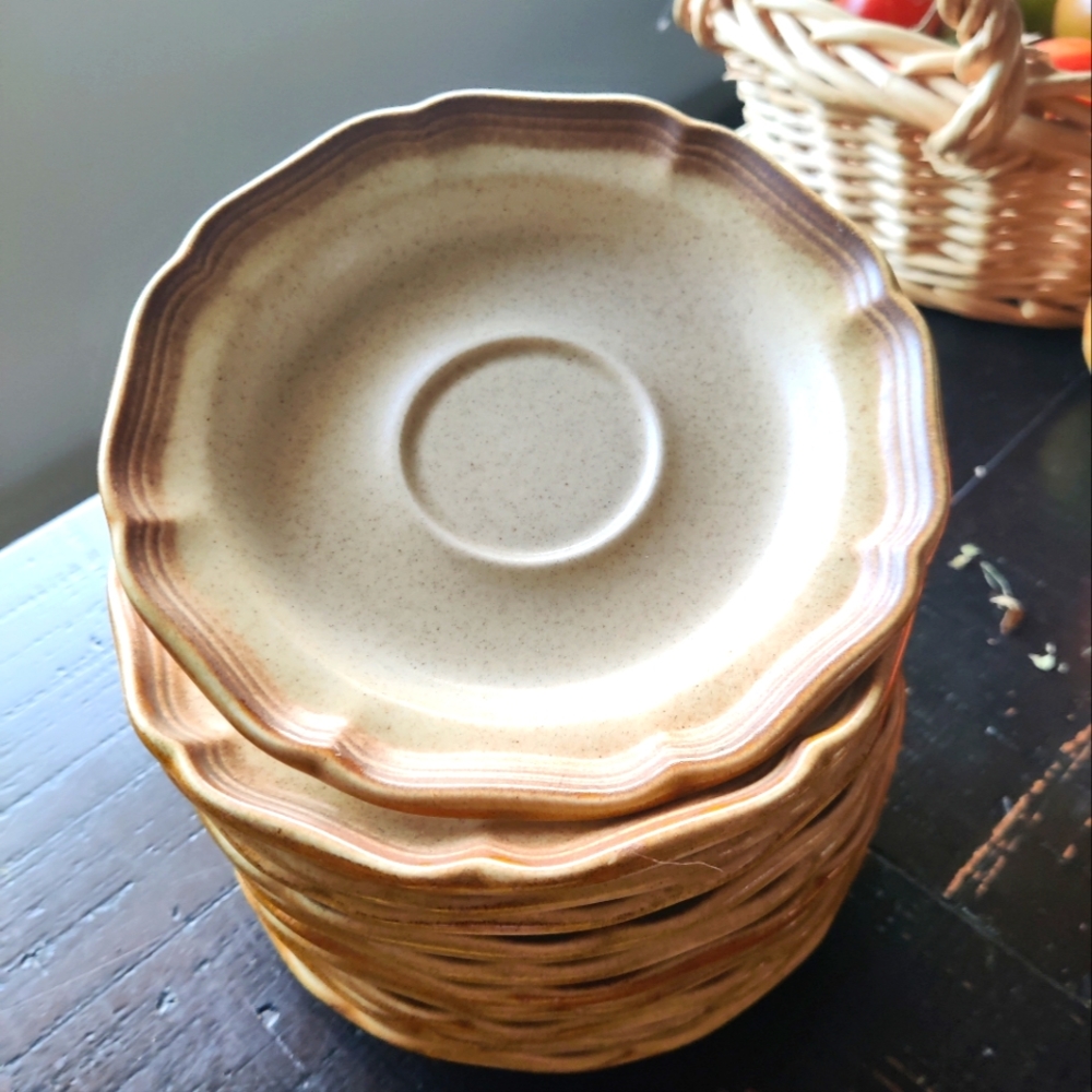 MIKASA  WHOLE WHEAT  E8000 SAUCER PLATES-EUC SET OF 3